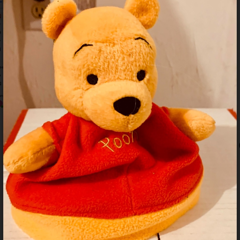 *RARE* Vintage Disney Store Winnie the Pooh plush Baby hat New